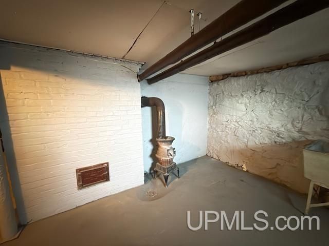 118 S Fifth Street, Crystal Falls, MI 49920