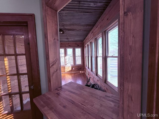 118 S Fifth Street, Crystal Falls, MI 49920