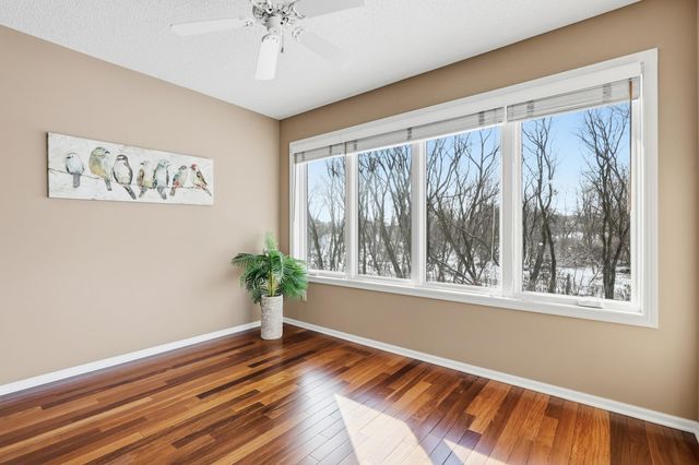 18131 Judicial Way S, Lakeville, MN 55044