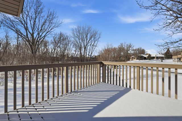 18131 Judicial Way S, Lakeville, MN 55044