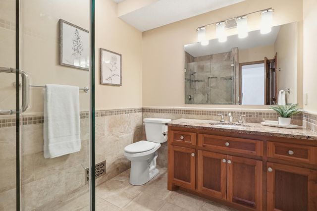 18131 Judicial Way S, Lakeville, MN 55044