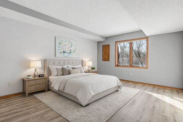 18131 Judicial Way S, Lakeville, MN 55044