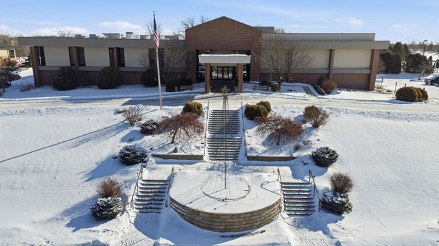 18131 Judicial Way S, Lakeville, MN 55044