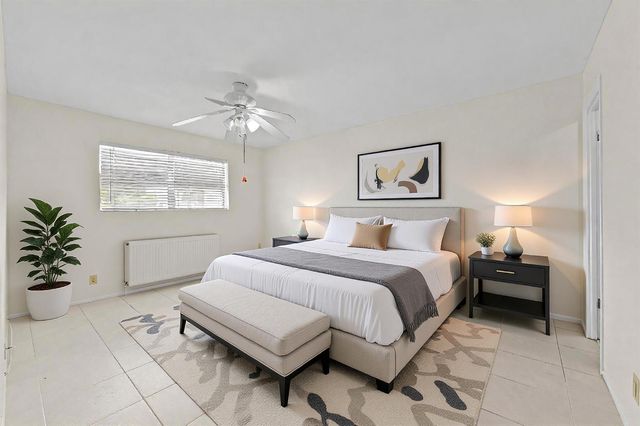 109 Lake Barbara Drive, West Palm Beach, FL 33411