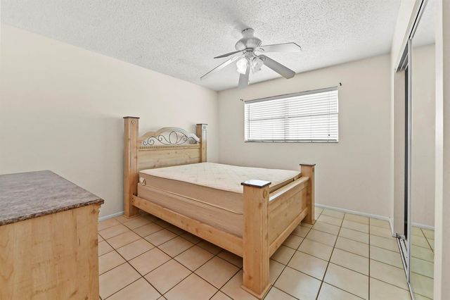 109 Lake Barbara Drive, West Palm Beach, FL 33411