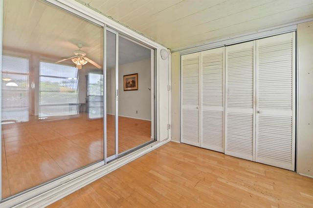 109 Lake Barbara Drive, West Palm Beach, FL 33411