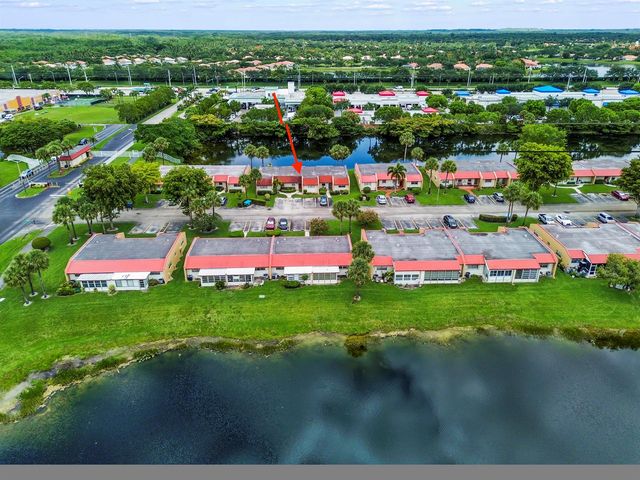 109 Lake Barbara Drive, West Palm Beach, FL 33411