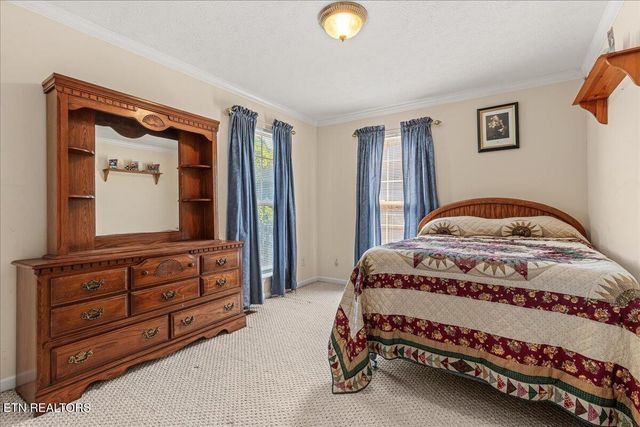 105 County Road 7130, Athens, TN 37303