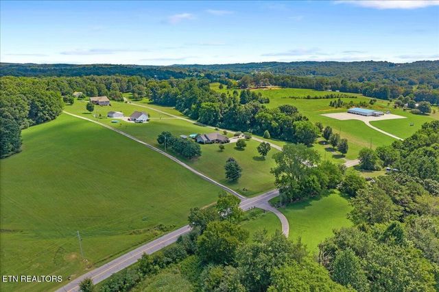 105 County Road 7130, Athens, TN 37303