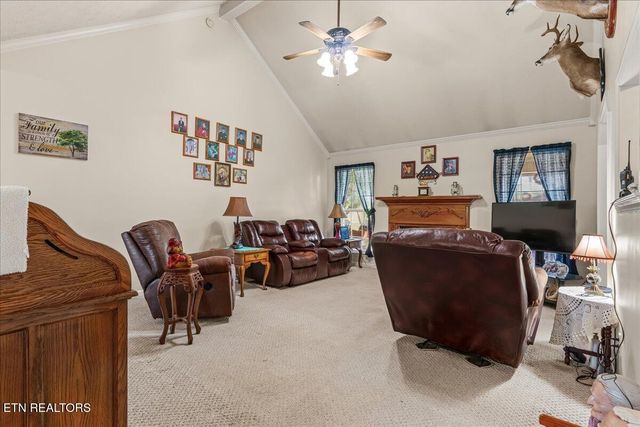 105 County Road 7130, Athens, TN 37303