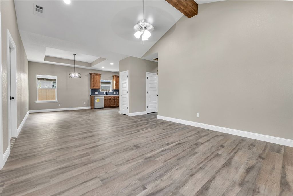 905A West Virginia Street, Navasota, TX 77868 — photo 2