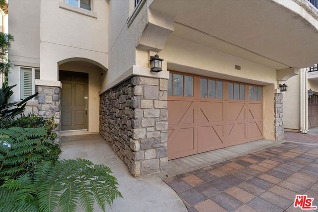 5743 Dawn, Playa Vista, CA 90094