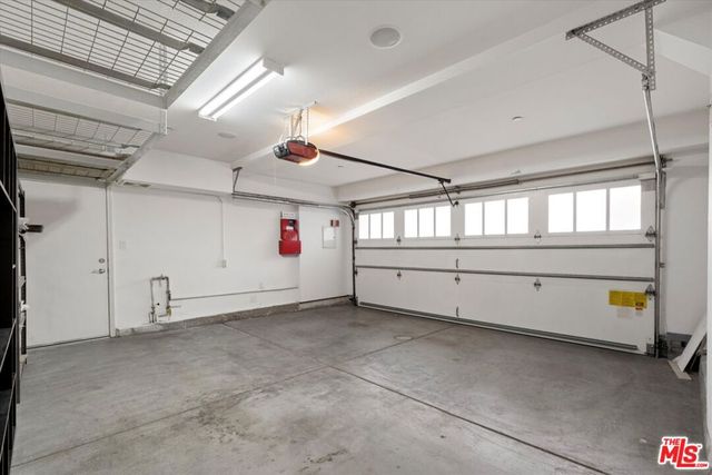 5743 Dawn, Playa Vista, CA 90094