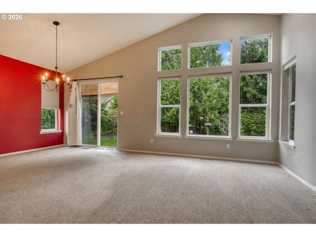 34827 WESTBORO Way, St Helens, OR 97051