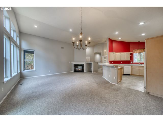 34827 WESTBORO Way, St Helens, OR 97051