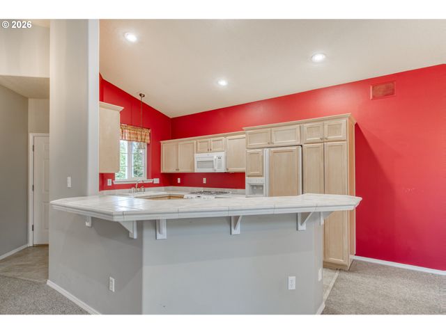 34827 WESTBORO Way, St Helens, OR 97051