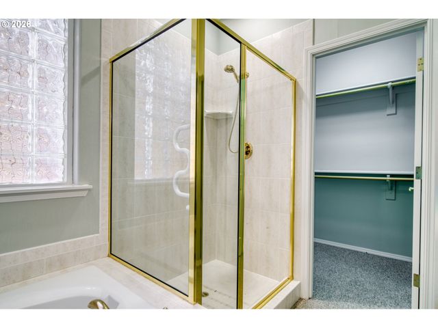 34827 WESTBORO Way, St Helens, OR 97051