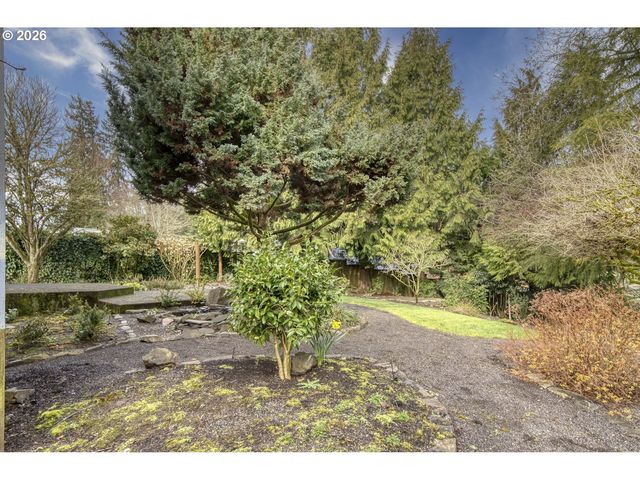 34827 WESTBORO Way, St Helens, OR 97051