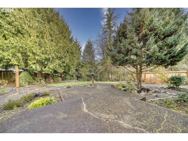 34827 WESTBORO Way, St Helens, OR 97051