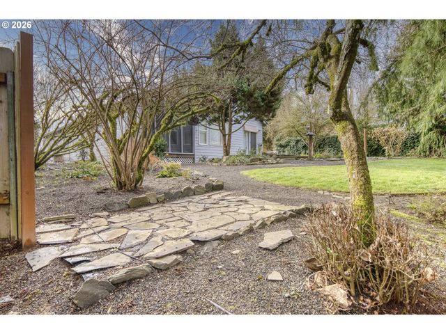 34827 WESTBORO Way, St Helens, OR 97051