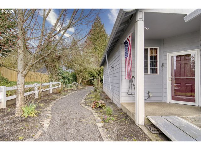 34827 WESTBORO Way, St Helens, OR 97051