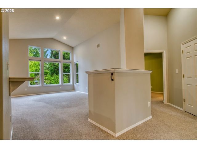 34827 WESTBORO Way, St Helens, OR 97051