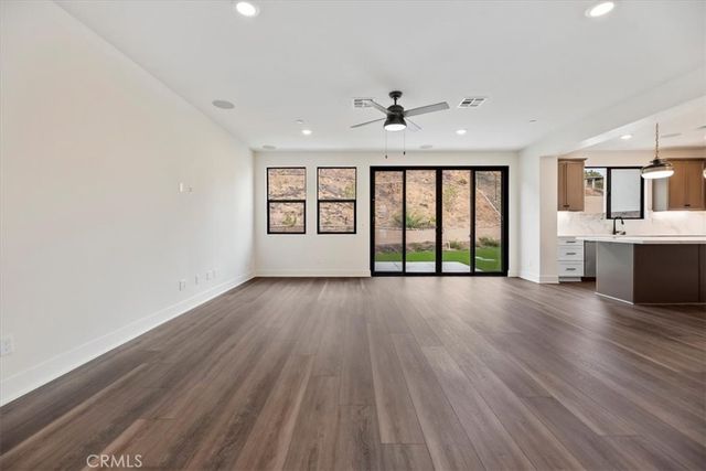 1019 N STALEY LANE, Los Angeles, CA 90042