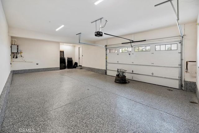 1019 N STALEY LANE, Los Angeles, CA 90042