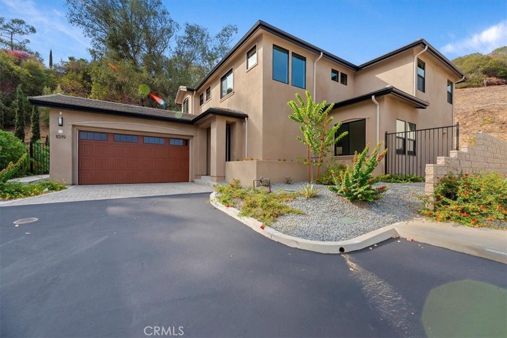 1019 N STALEY LANE, Los Angeles, CA 90042