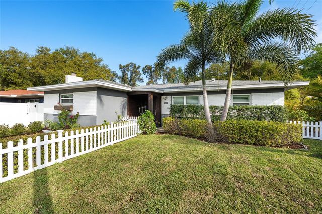 3301 W BALLAST POINT BOULEVARD, Tampa, FL 33611