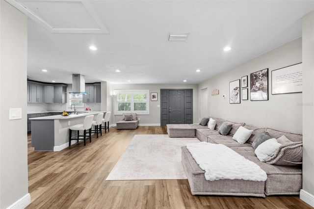 3301 W BALLAST POINT BOULEVARD, Tampa, FL 33611