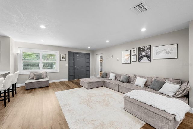 3301 W BALLAST POINT BOULEVARD, Tampa, FL 33611