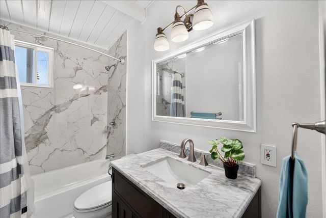 1111 Marionola Way, Pinole, CA 94564