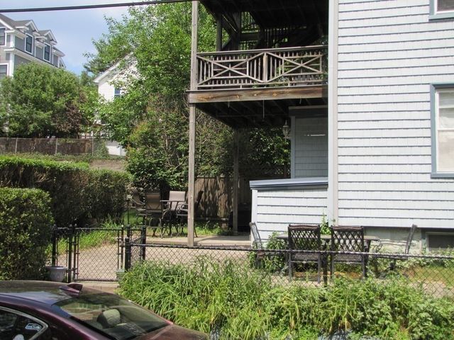 41 Cameron Ave 1, Somerville, MA 02144