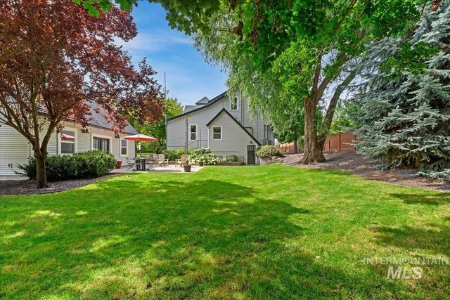 1155 N Ballantyne, Eagle, ID 83616