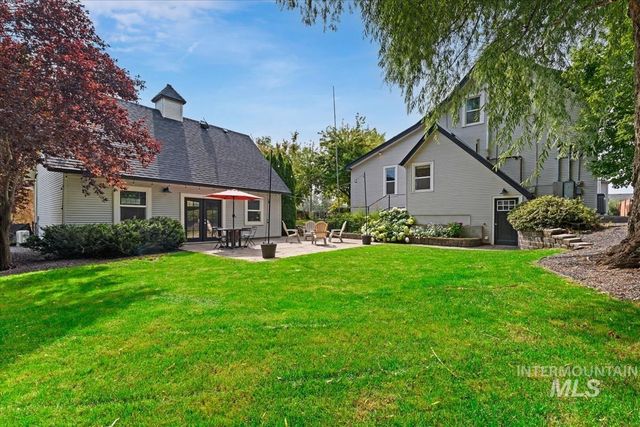 1155 N Ballantyne, Eagle, ID 83616