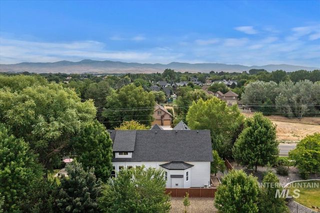 1155 N Ballantyne, Eagle, ID 83616
