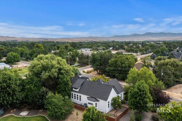 1155 N Ballantyne, Eagle, ID 83616