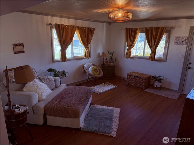 514 S Division Street, Odessa, WA 99159