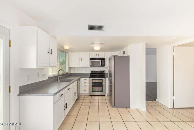 5449 W SIERRA Street, Glendale, AZ 85304