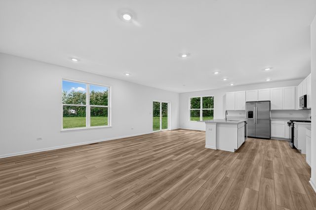 420 Rockwell Road, Aurora, IL 60506