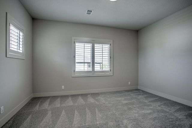 17624 Carter Street, Overland Park, KS 66221