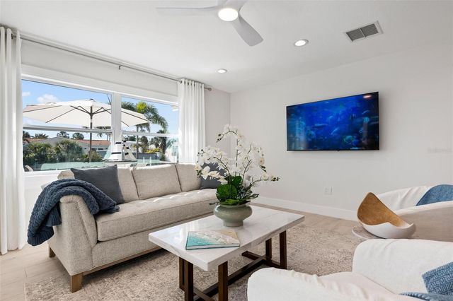 616 FOXWORTH LANE, Holmes Beach, FL 34217