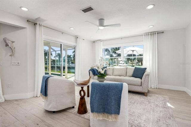 616 FOXWORTH LANE, Holmes Beach, FL 34217