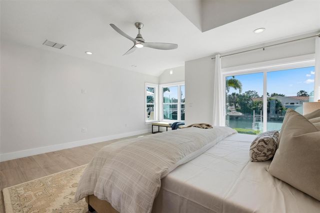 616 FOXWORTH LANE, Holmes Beach, FL 34217