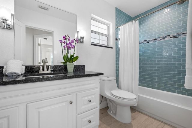 616 FOXWORTH LANE, Holmes Beach, FL 34217