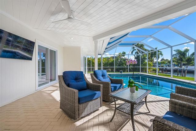 616 FOXWORTH LANE, Holmes Beach, FL 34217