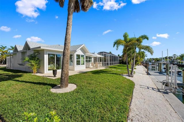 616 FOXWORTH LANE, Holmes Beach, FL 34217