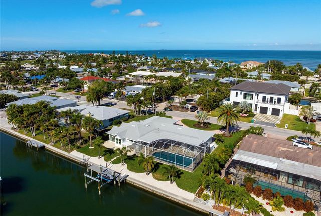 616 FOXWORTH LANE, Holmes Beach, FL 34217