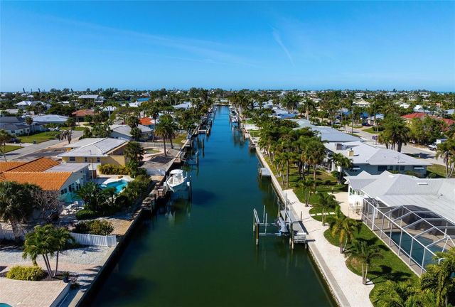 616 FOXWORTH LANE, Holmes Beach, FL 34217